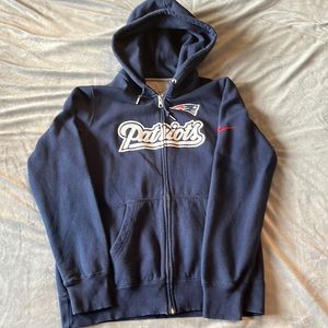 Women’s NFL Nike New England Patriots hoodie